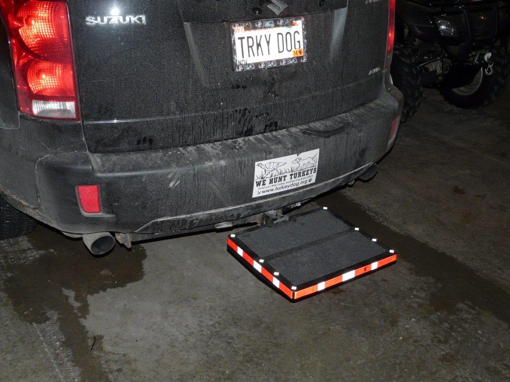 Otto Step with reflective tape and 1/2" pin