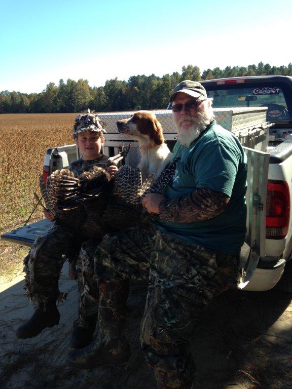 Virginia turkey dog Meggie gets turkey for young hunters